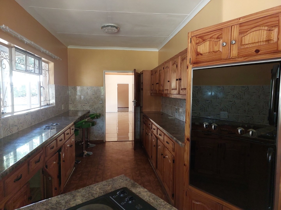 To Let 3 Bedroom Property for Rent in Suidrand Free State